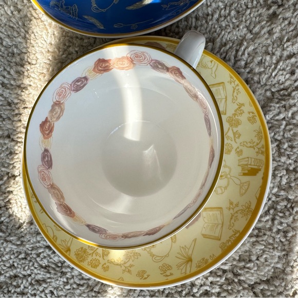 Disney Dining Nwt Disney Beauty And The Beast Tea Cup Set Belle And Beast Cup And Saucer